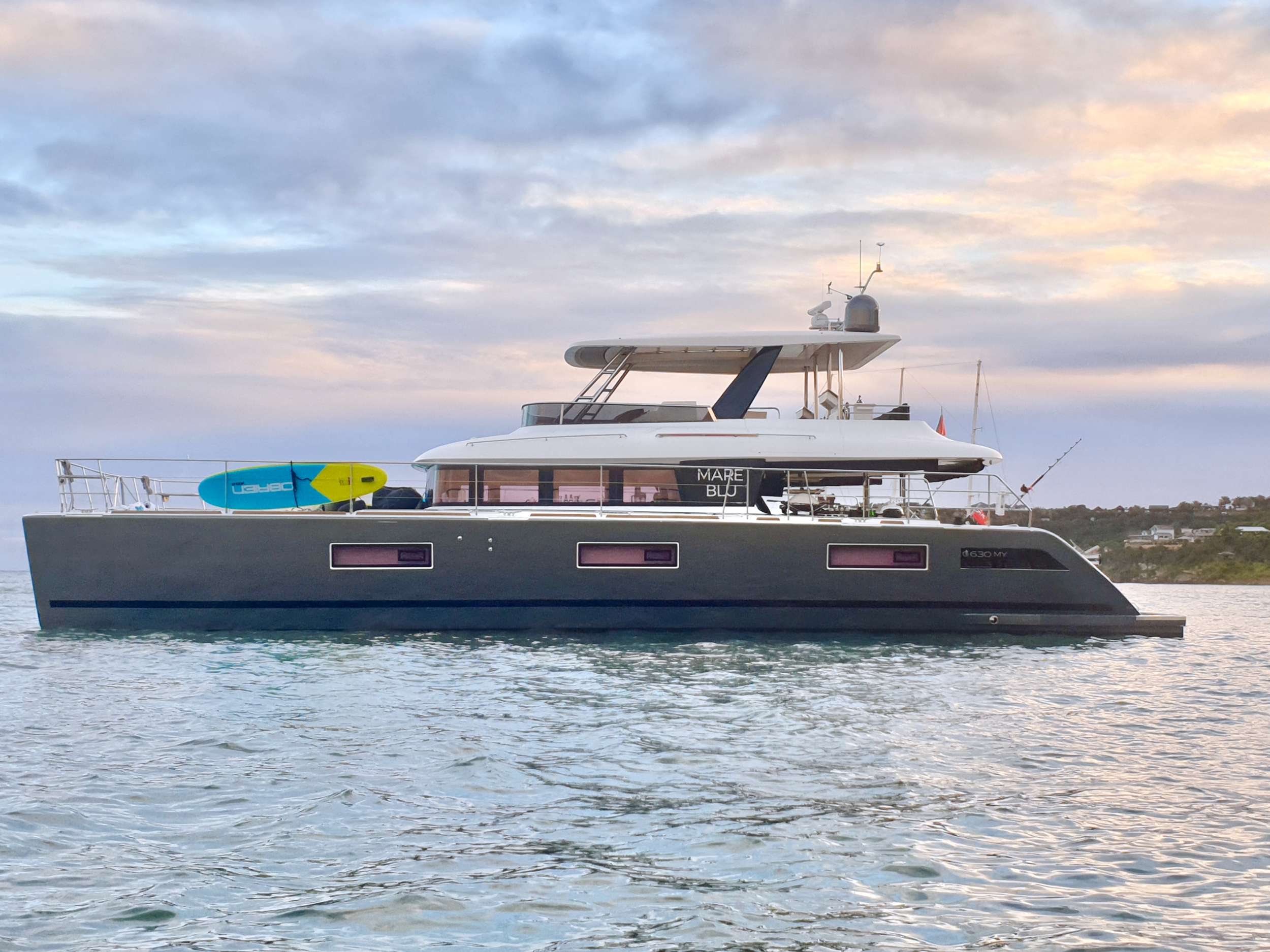 See Why People Love MARE BLU An Exceptional Bahamas Power Catamaran Charter