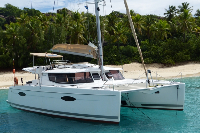 Fountaine Pajot Saba 50 Launches!