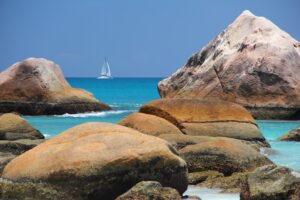 Caribbean sailing vacations